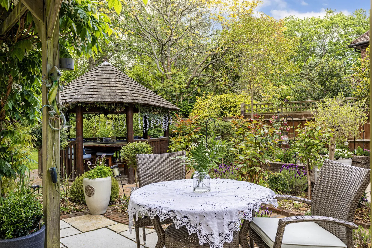 Larch Avenue, Sunningdale, SL5 photo 15