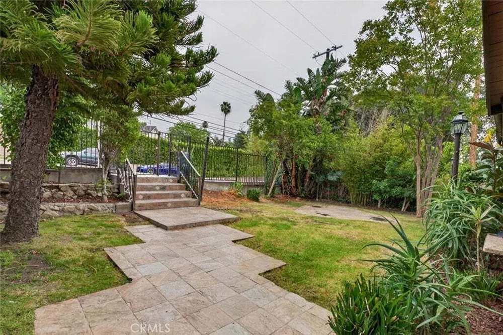 4809 Lowell Ave, La Crescenta, CA 91214