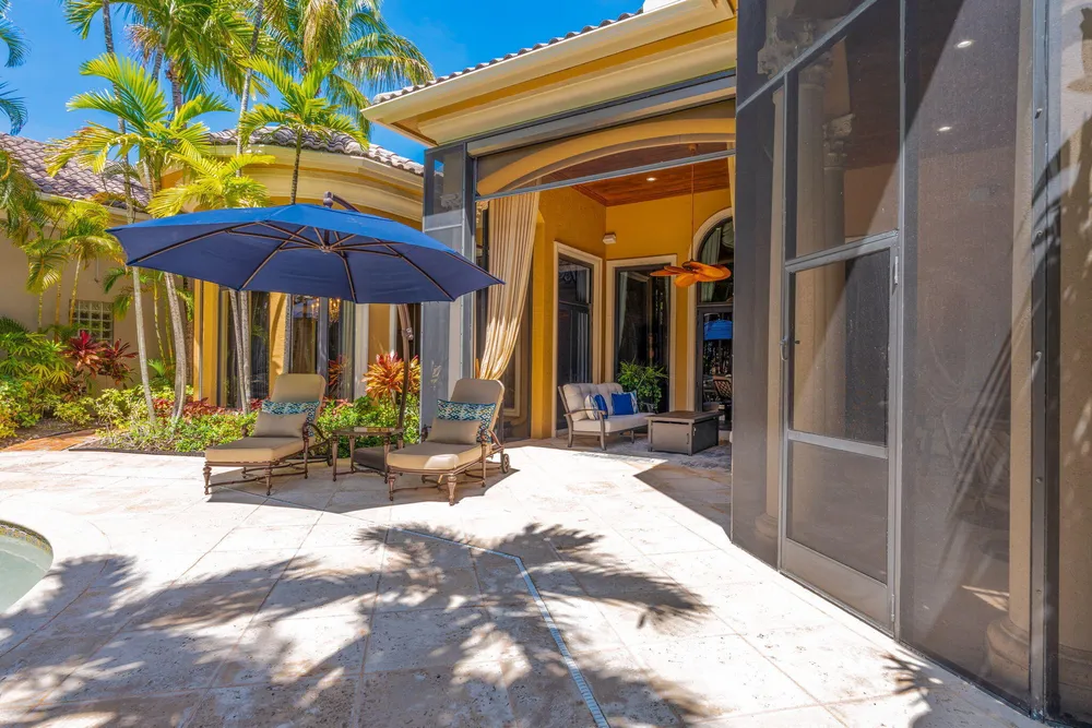 301 Mizner Lake Estates Dr, Boca Raton, FL 33432