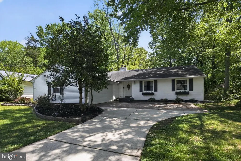 119 Sharrowvale Rd, Cherry Hill, NJ 08034
