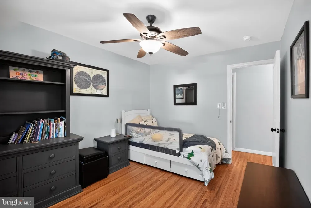 119 Sharrowvale Rd, Cherry Hill, NJ 08034