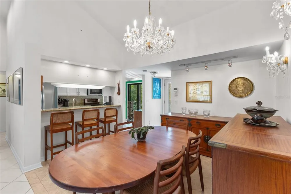 1702 Glenhouse Dr, Sarasota, FL 34231