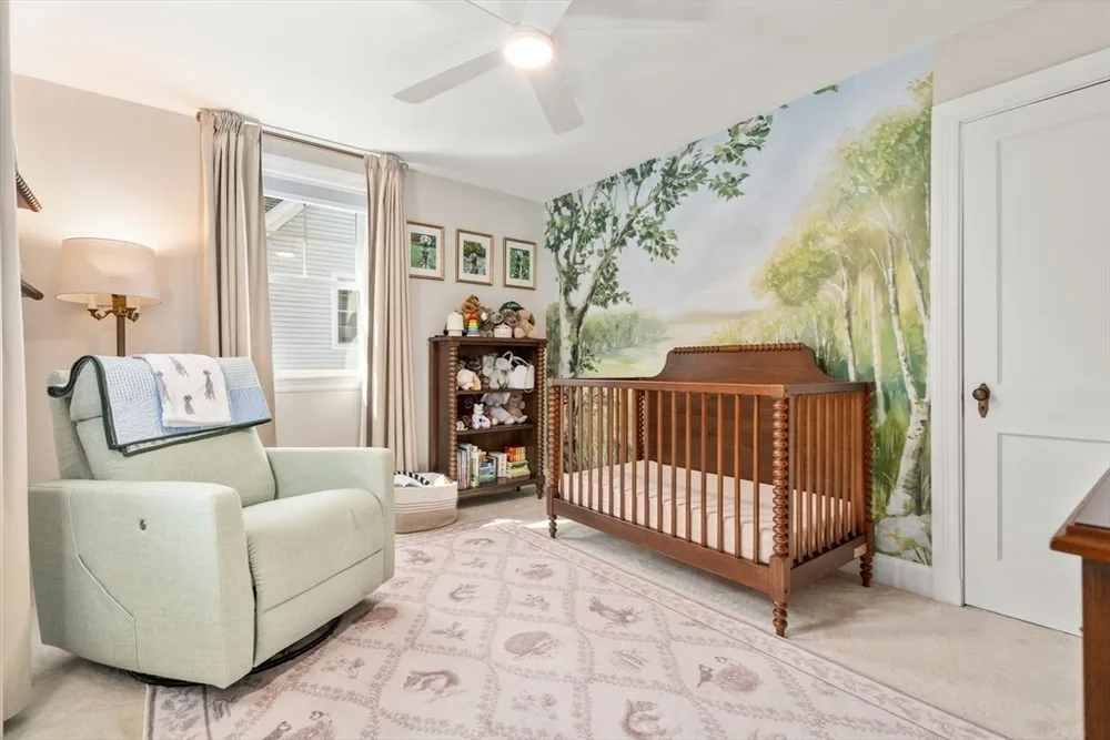 52 Beaufort Ave, Needham, MA 02492