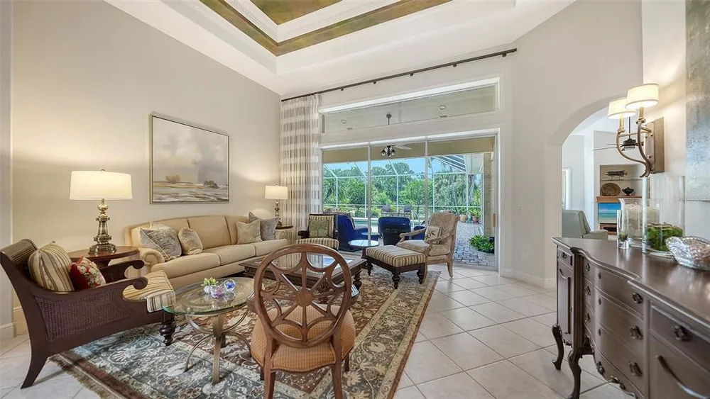 8923 Bloomfield Blvd, Sarasota, FL 34238