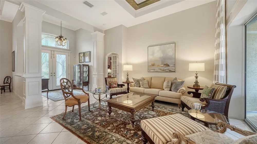 8923 Bloomfield Blvd, Sarasota, FL 34238