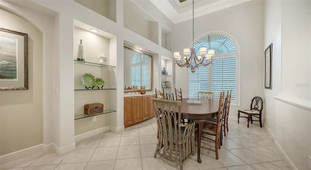 8923 Bloomfield Blvd, Sarasota, FL 34238