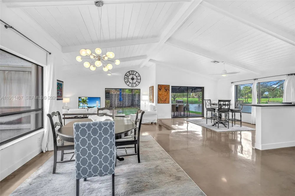 211 SW 87th Terrace, Plantation, FL 33324