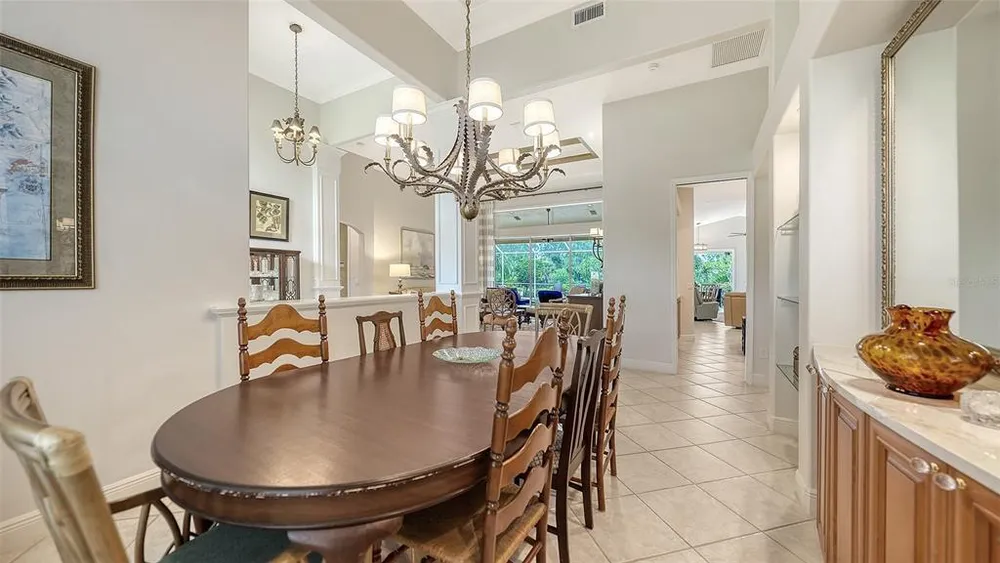 8923 Bloomfield Blvd, Sarasota, FL 34238