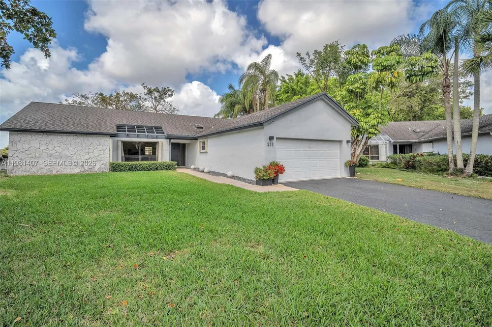 211 SW 87th Terrace, Plantation, FL 33324