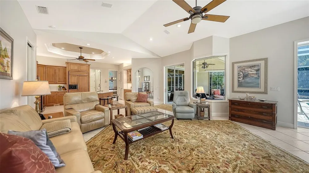 8923 Bloomfield Blvd, Sarasota, FL 34238