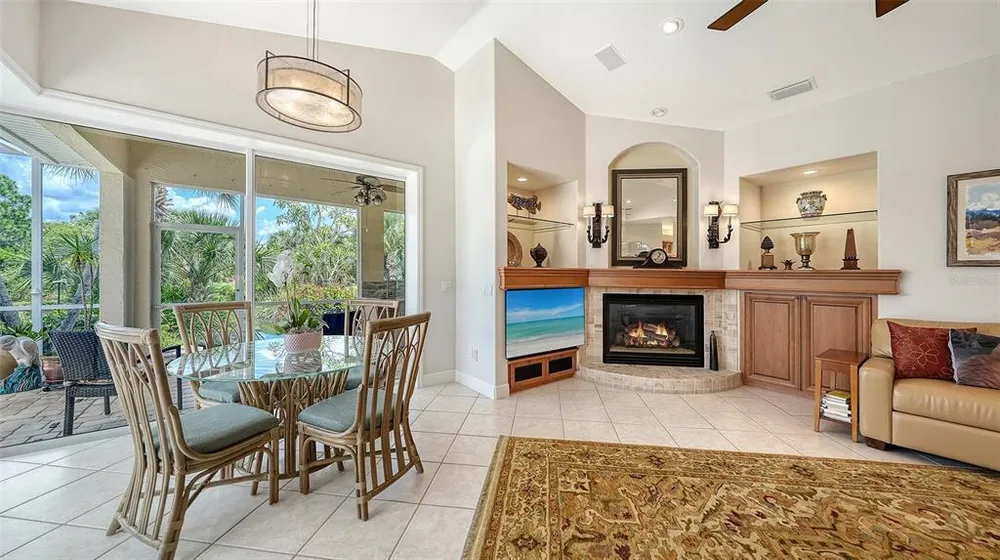 8923 Bloomfield Blvd, Sarasota, FL 34238