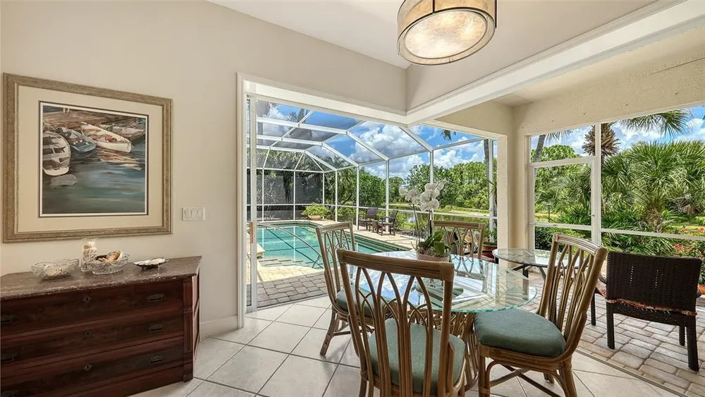 8923 Bloomfield Blvd, Sarasota, FL 34238