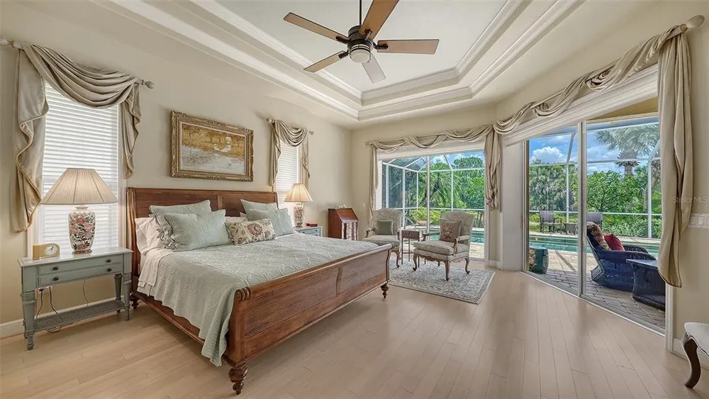 8923 Bloomfield Blvd, Sarasota, FL 34238