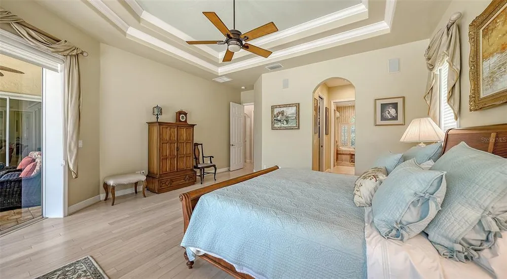 8923 Bloomfield Blvd, Sarasota, FL 34238