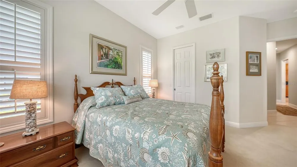 8923 Bloomfield Blvd, Sarasota, FL 34238