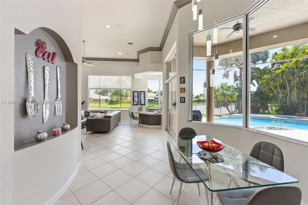 2488 Provence Cir, Weston, FL 33327