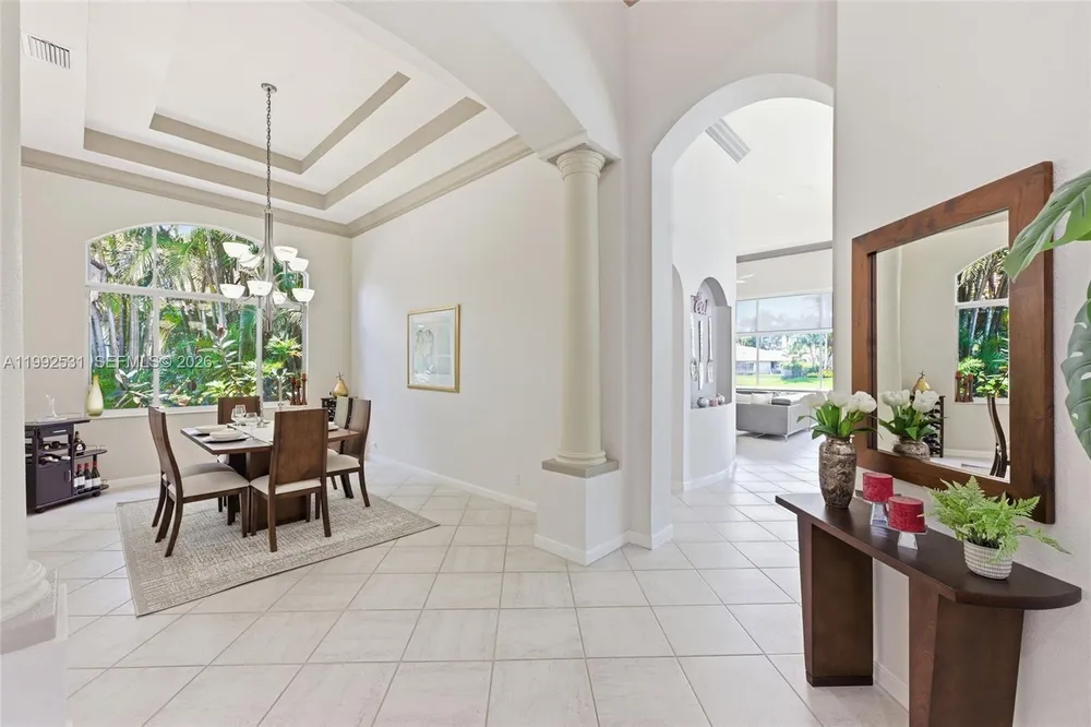 2488 Provence Cir, Weston, FL 33327