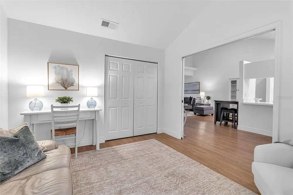 8340 Wingate Dr, Sarasota, FL 34238