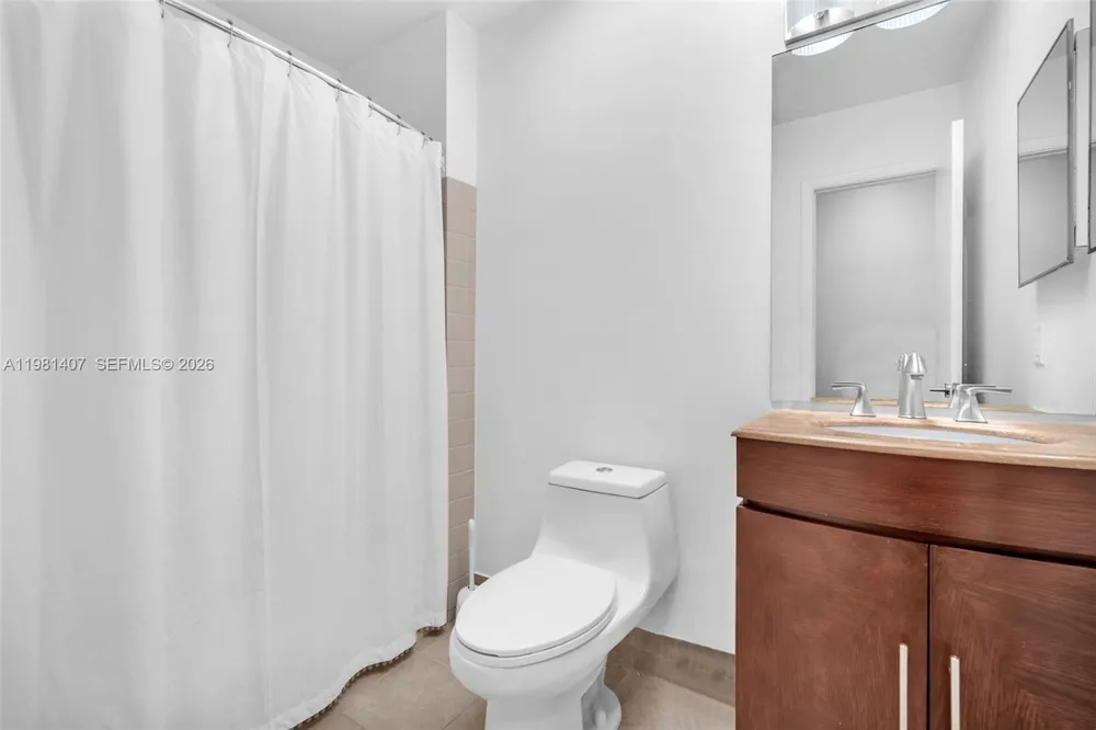 211 SW 87th Terrace, Plantation, FL 33324