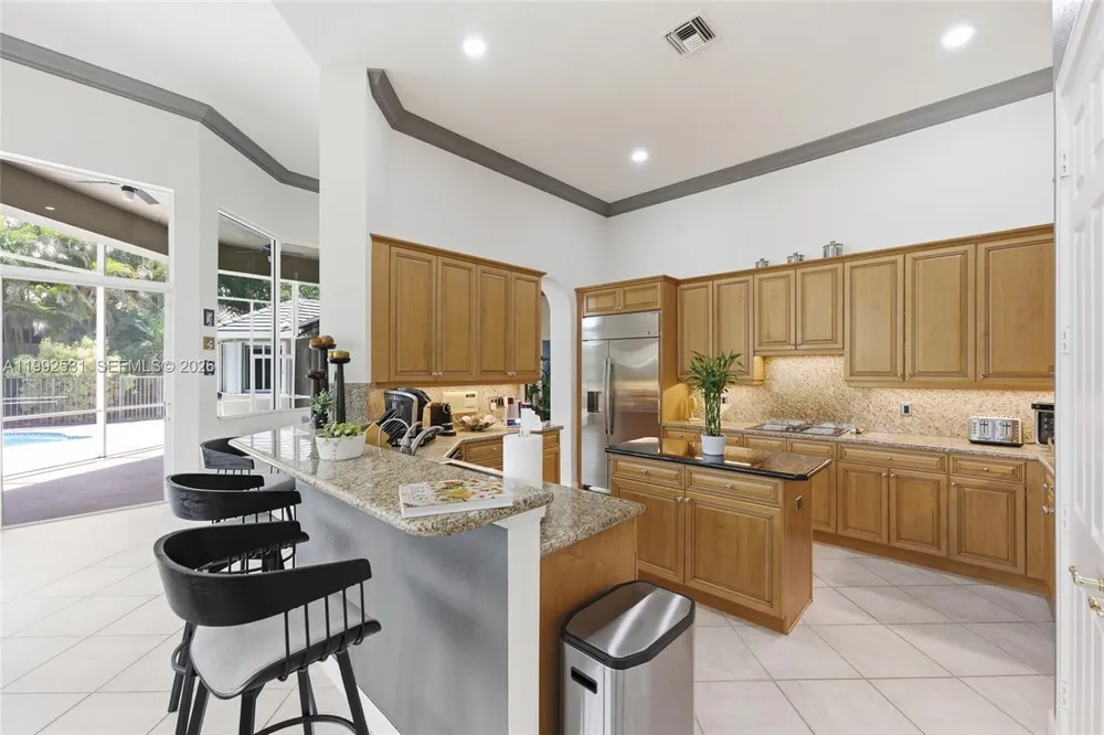 2488 Provence Cir, Weston, FL 33327