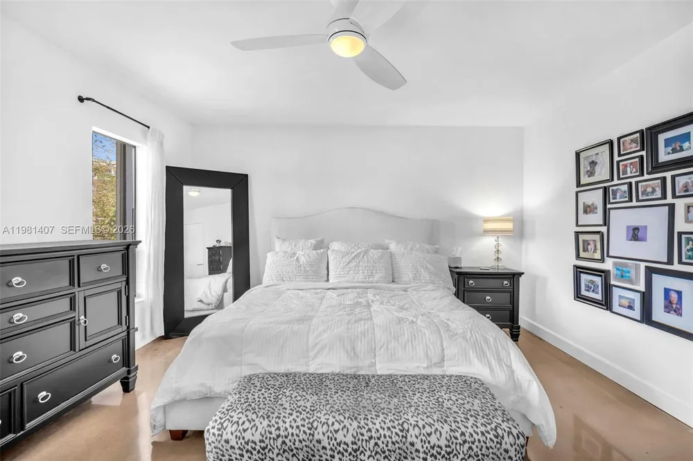 211 SW 87th Terrace, Plantation, FL 33324