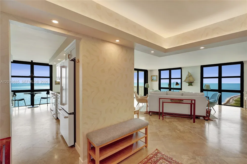 1111 Crandon Blvd, Key Biscayne, FL 33149