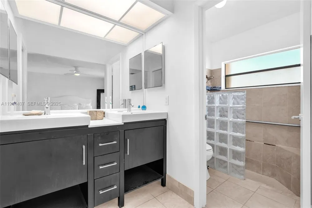 211 SW 87th Terrace, Plantation, FL 33324