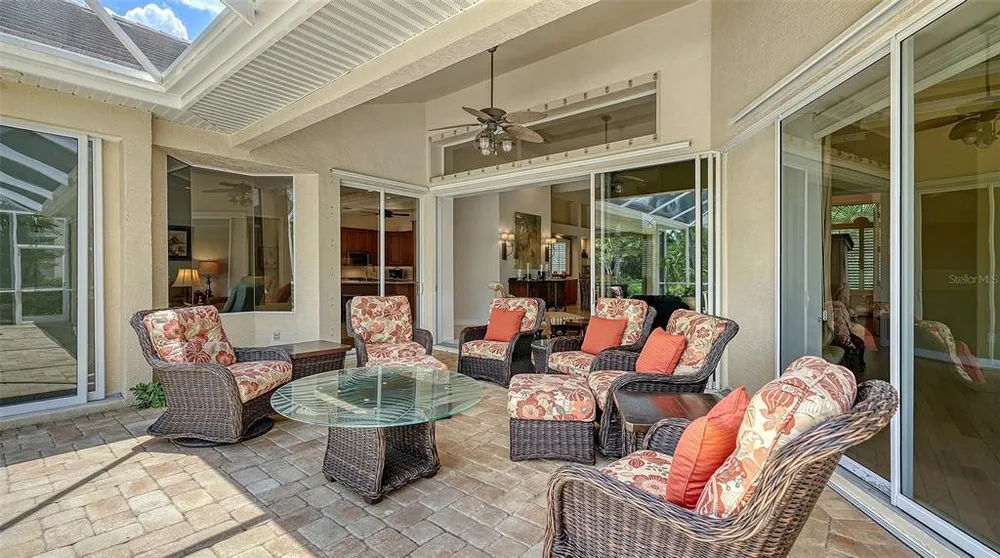8923 Bloomfield Blvd, Sarasota, FL 34238