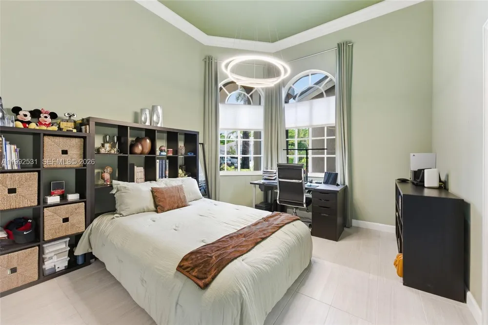 2488 Provence Cir, Weston, FL 33327