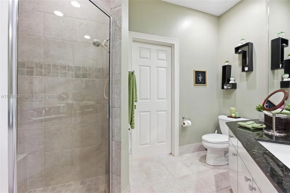 2488 Provence Cir, Weston, FL 33327