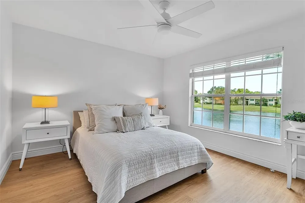 8340 Wingate Dr, Sarasota, FL 34238