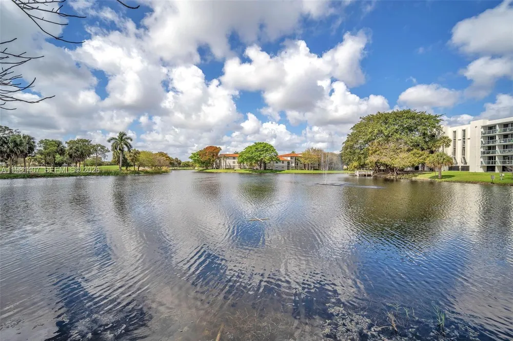211 SW 87th Terrace, Plantation, FL 33324