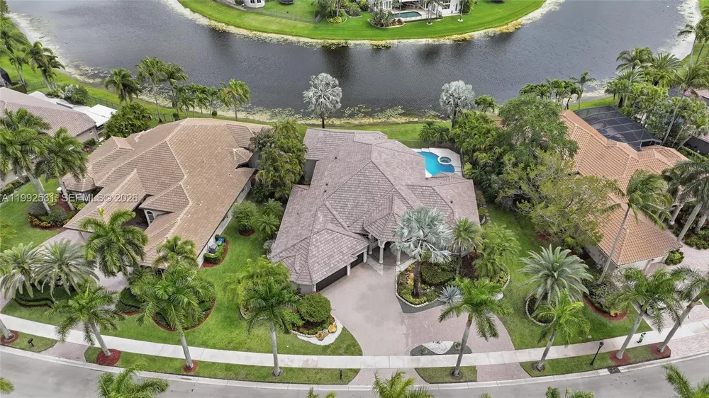 2488 Provence Cir, Weston, FL 33327