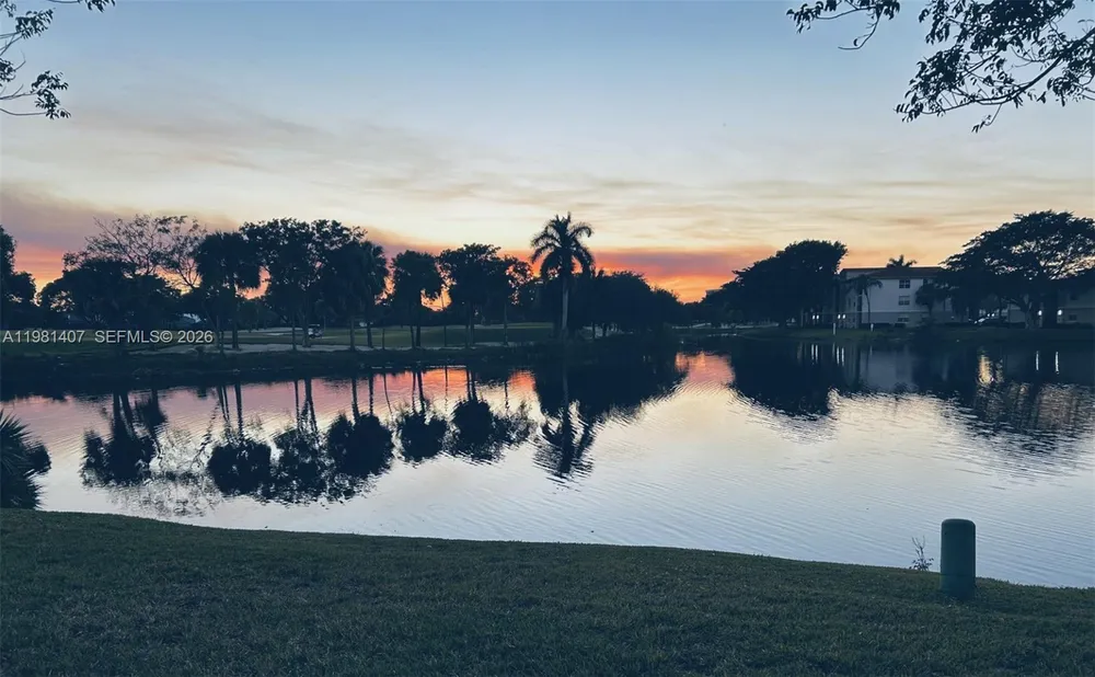 211 SW 87th Terrace, Plantation, FL 33324