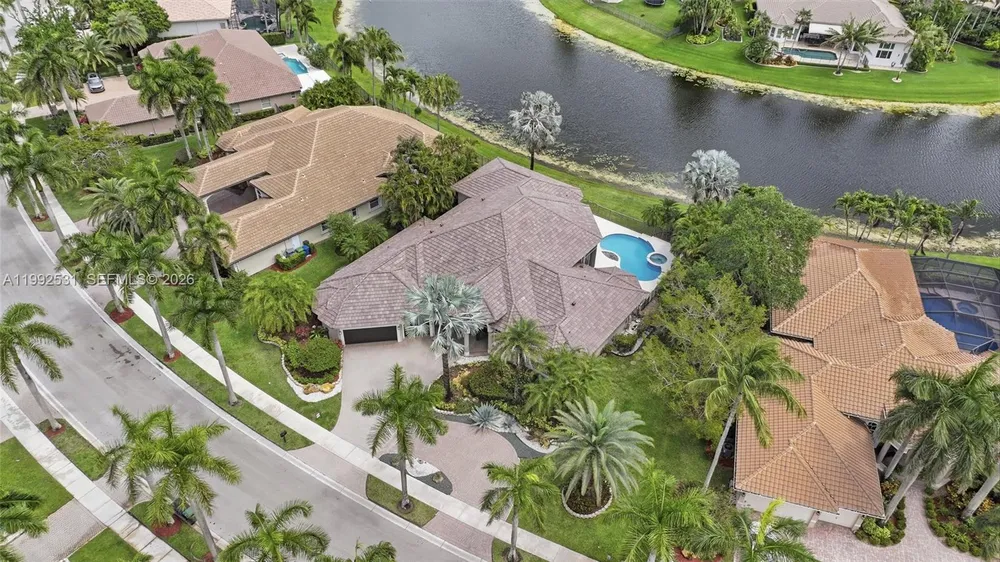 2488 Provence Cir, Weston, FL 33327