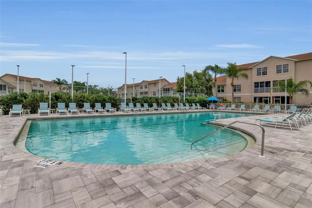 8340 Wingate Dr, Sarasota, FL 34238