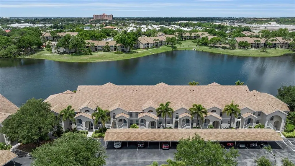 8340 Wingate Dr, Sarasota, FL 34238