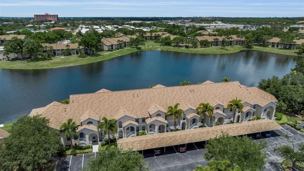 8340 Wingate Dr, Sarasota, FL 34238