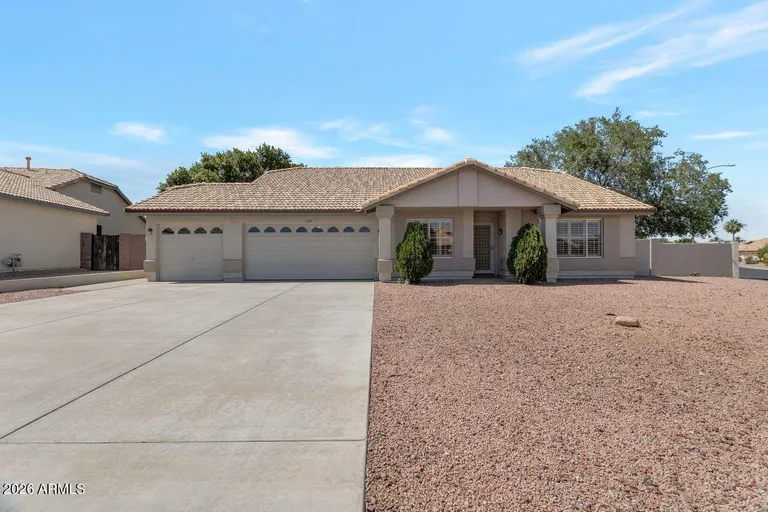 10773 W Tonopah Dr, Peoria, AZ 85373