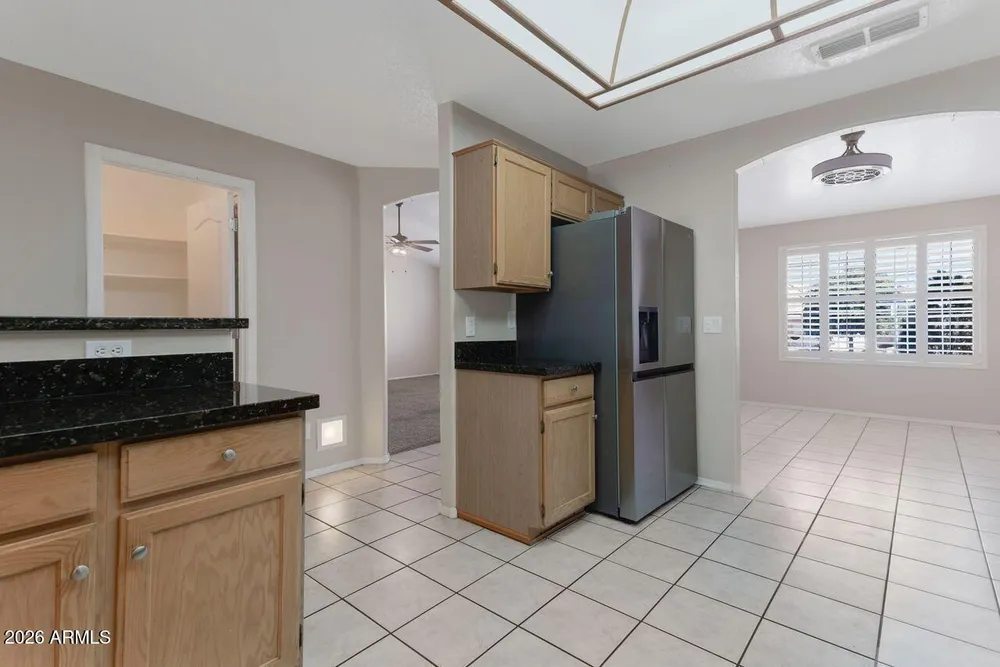 10773 W Tonopah Dr, Peoria, AZ 85373