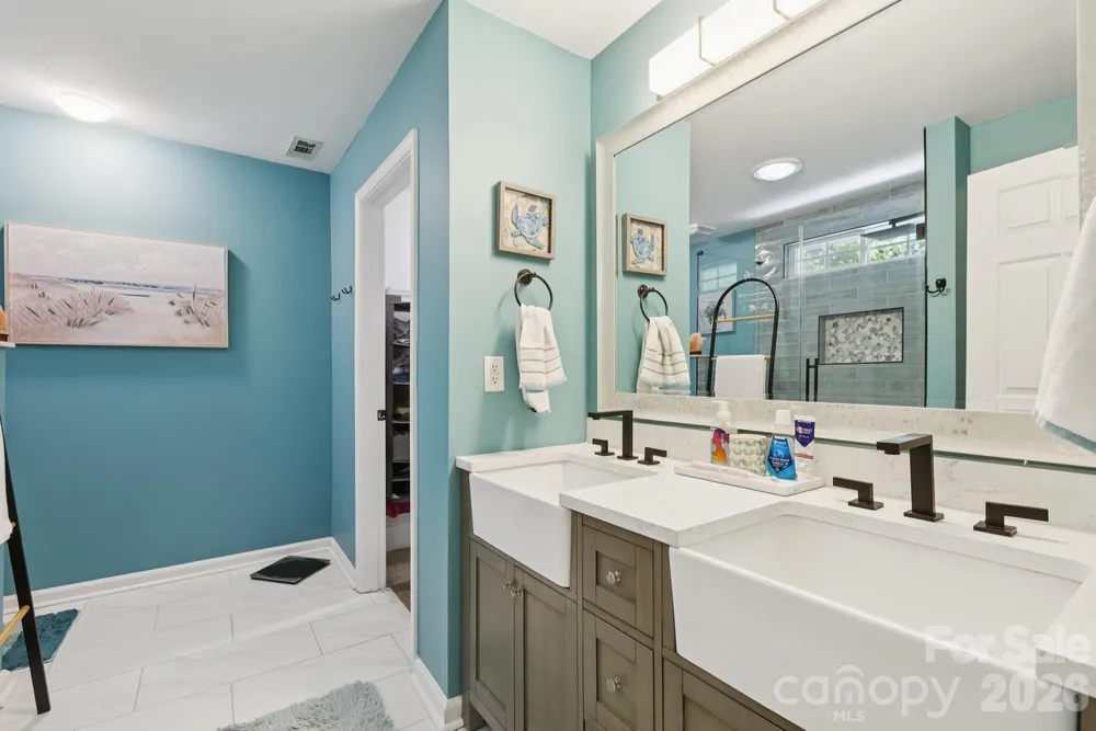 6037 Queens Walk Ct, Fort Mill, SC 29707