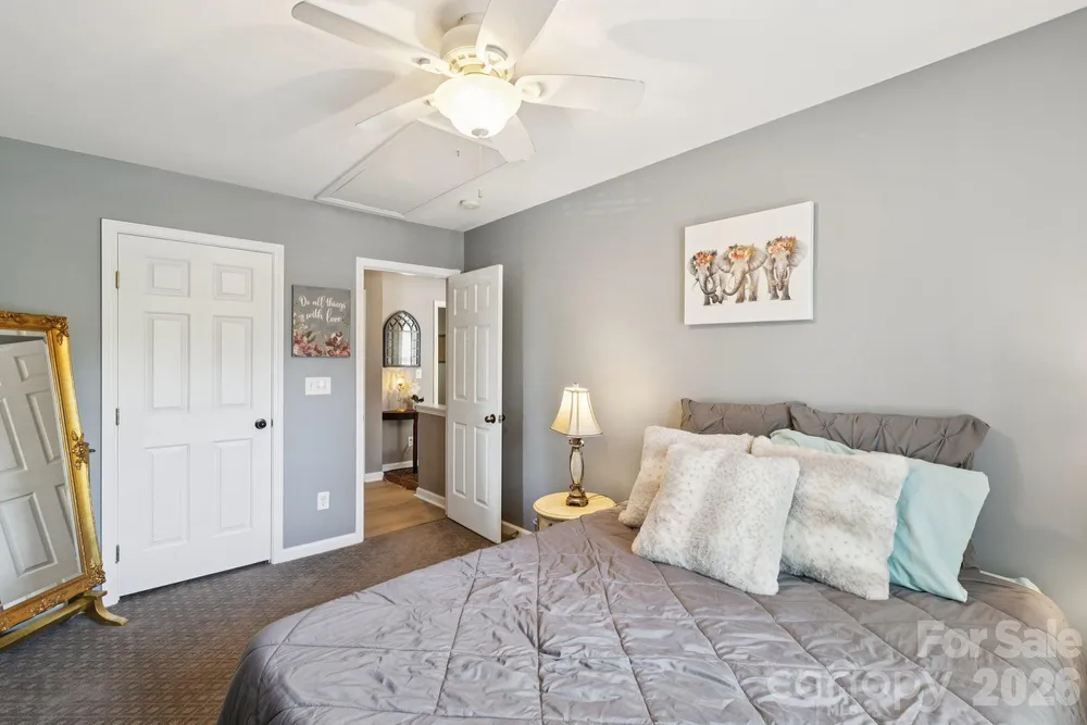 6037 Queens Walk Ct, Fort Mill, SC 29707