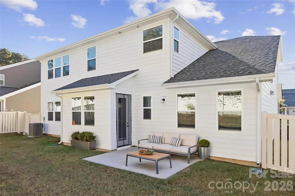 15311 Red Canoe Way, Charlotte, NC 28278