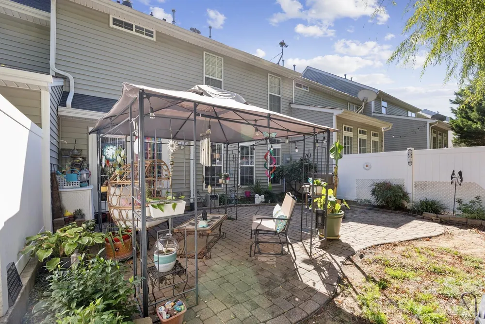 6037 Queens Walk Ct, Fort Mill, SC 29707