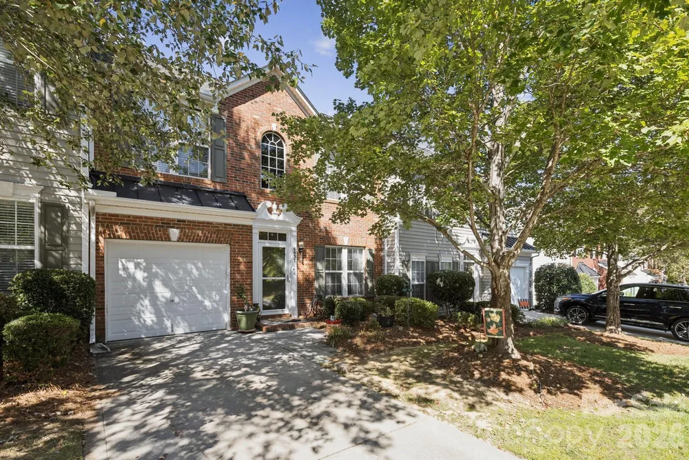 6037 Queens Walk Ct, Fort Mill, SC 29707