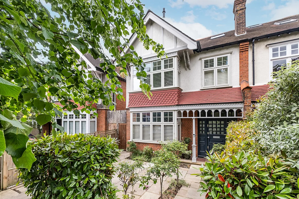 Richmond Park Road, London, SW14 photo 1