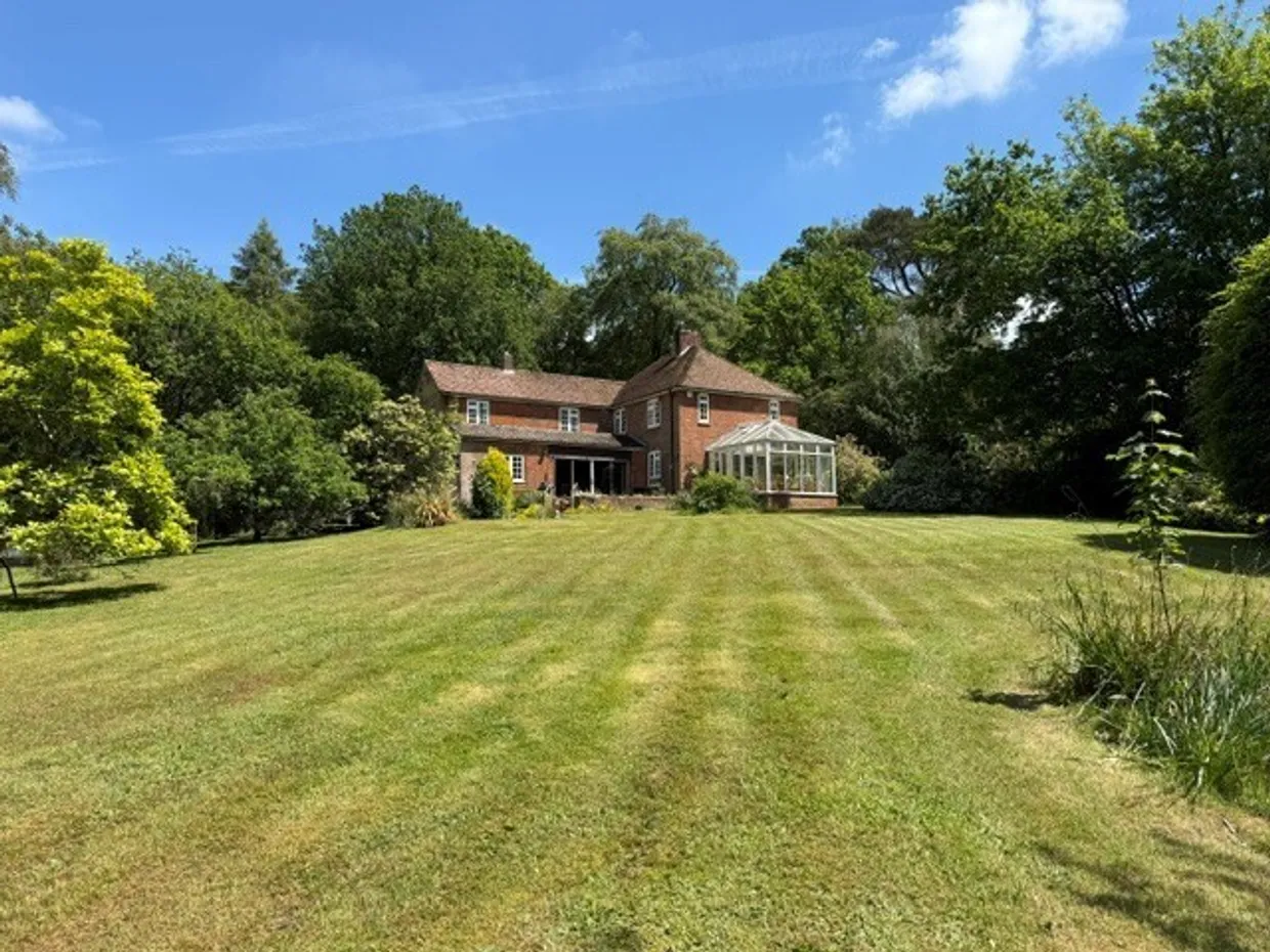 Church Lane, Ewshot, Farnham, GU10 photo 1