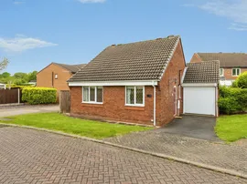 Kirkfield Drive, Leeds photo