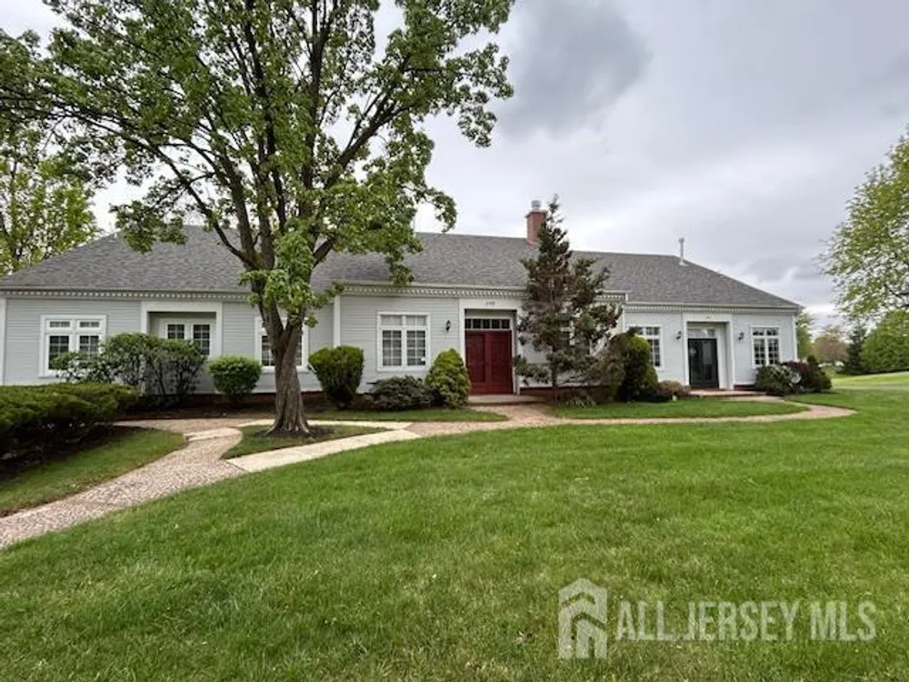 48 Winthrop Rd, Monroe, NJ 08831