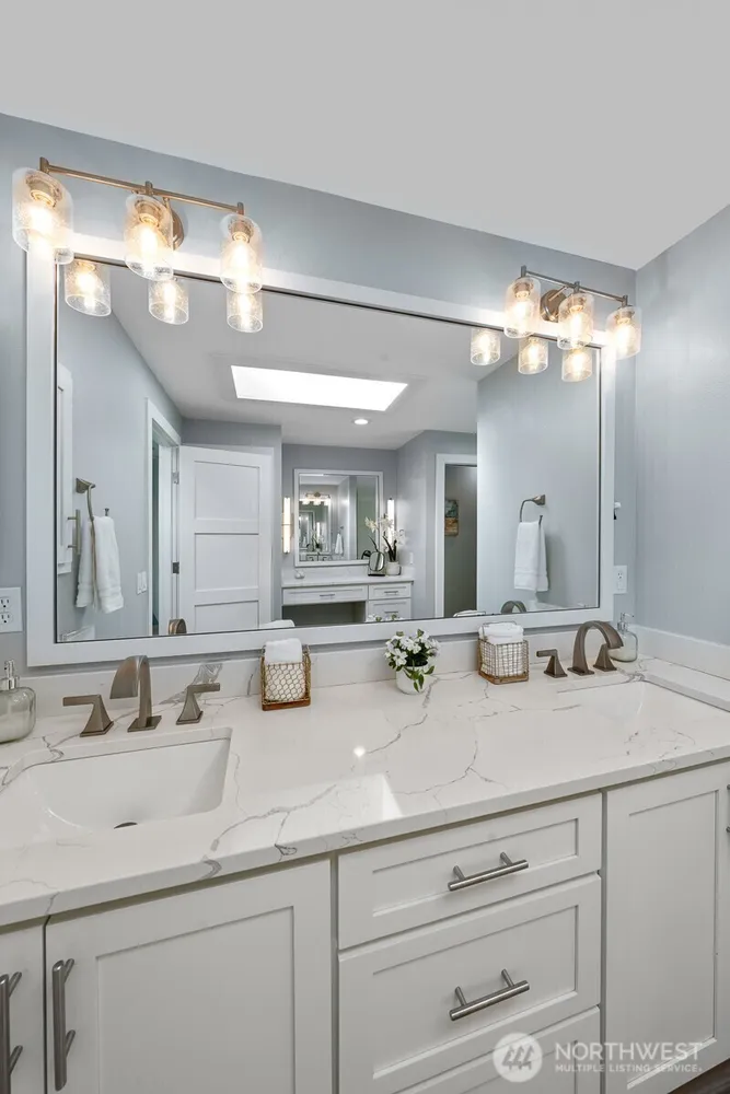 4830 88th Pl SE, Mercer Island, WA 98040